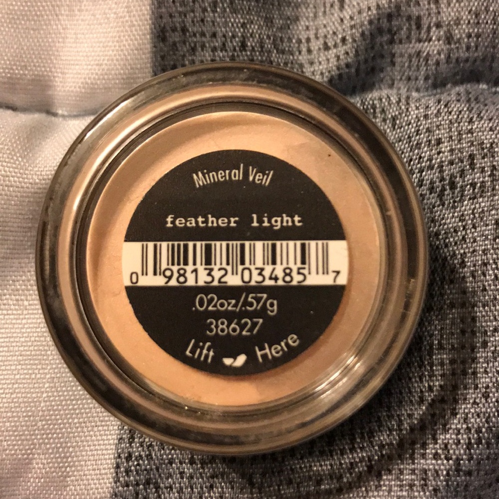 ➡️ Bundle & Save! NWT bareMinerals Mineral Veil